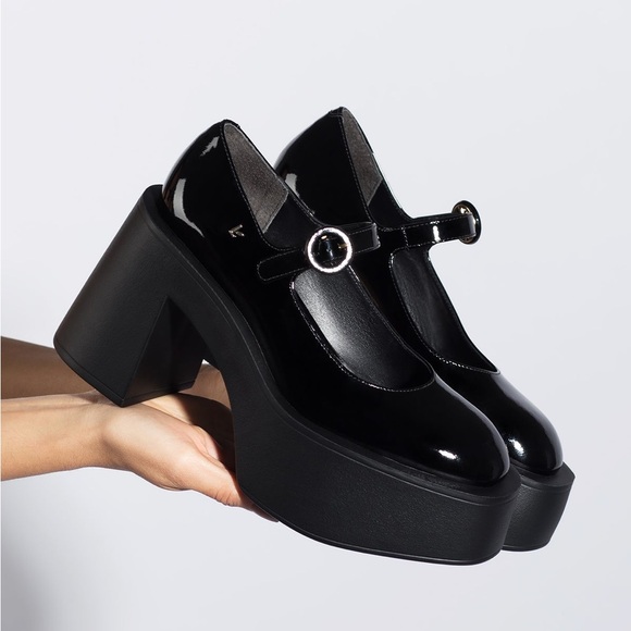 Larroude Black Platform Mary Jane Shoes - Picture 1 of 8